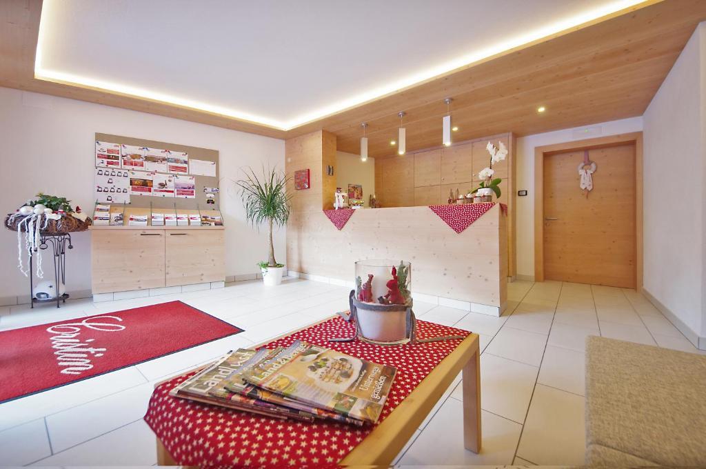 Garni Cristin & Dep Antina Aparthotel *